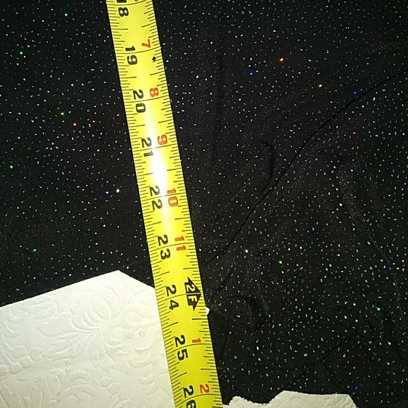 🎈SALE Solid Black Mesh -like w Metallic Sparkles - Picture 5 of 8